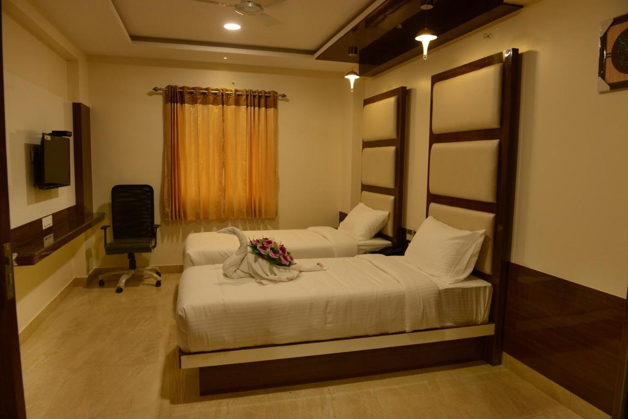 Hotel Stm Palace Coimbatore Exterior photo